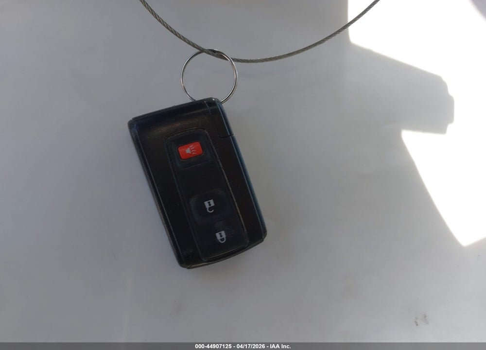 2007 TOYOTA PRIUS VIN: JTDKB20U477083774