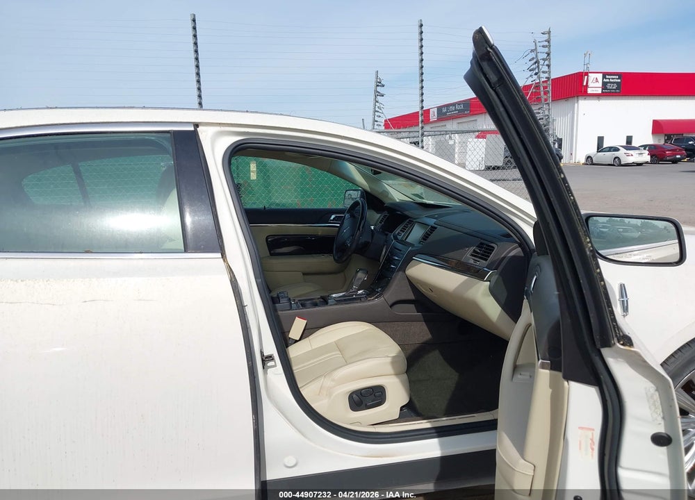2013 LINCOLN MKS VIN: 1LNHL9DK8DG617892