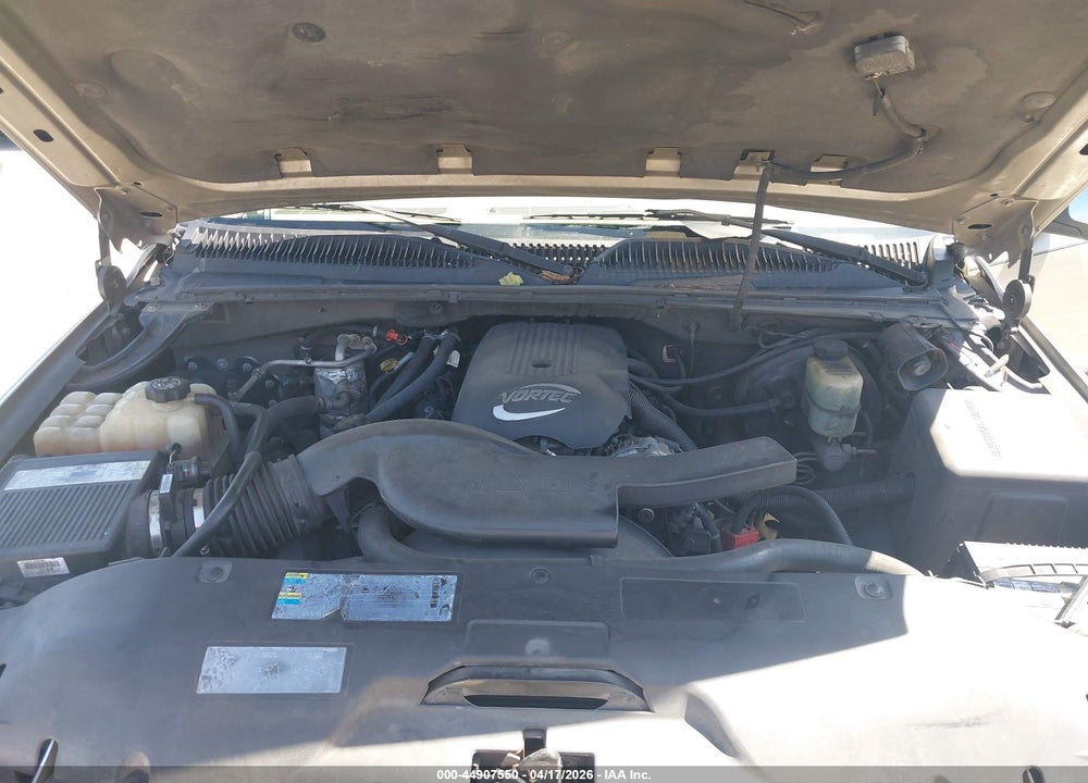 2002 CHEVROLET TAHOE LS VIN: 1GNEC13ZX2R126613