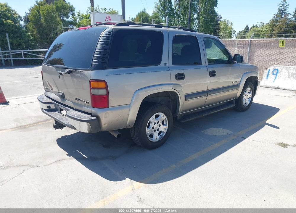 2002 CHEVROLET TAHOE LS VIN: 1GNEC13ZX2R126613