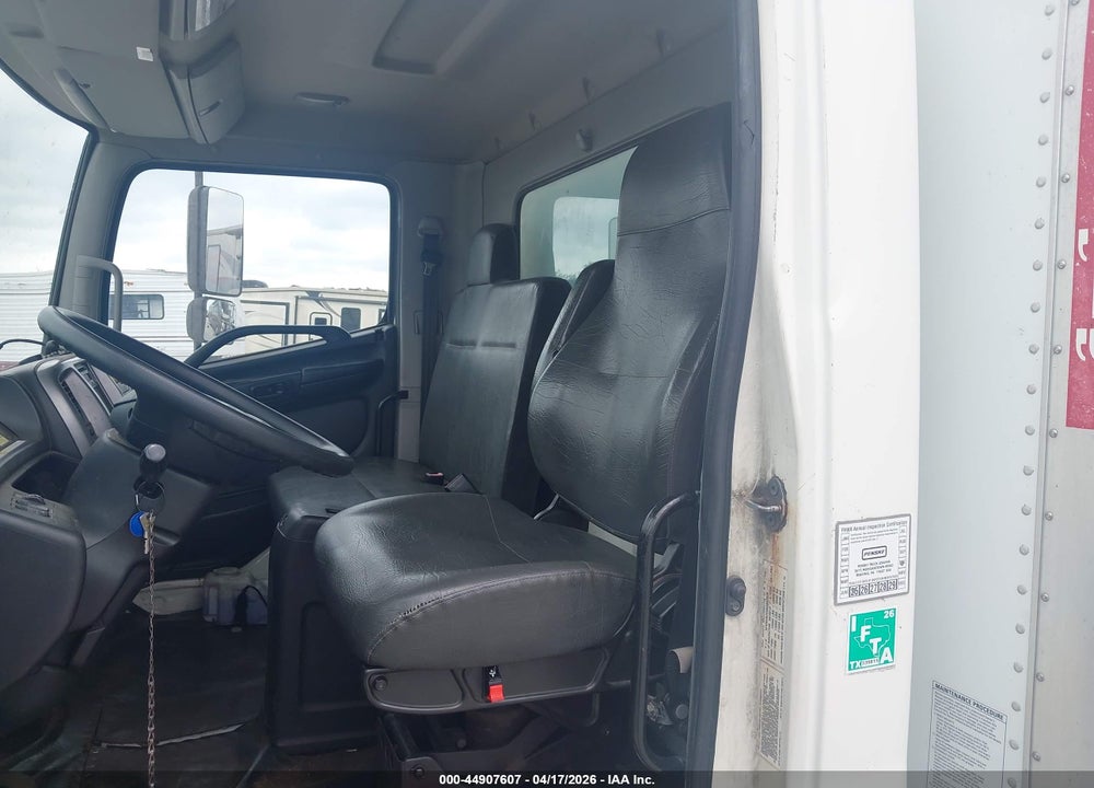 2013 HINO 338 VIN: 5PVNV8JV0D4S52829