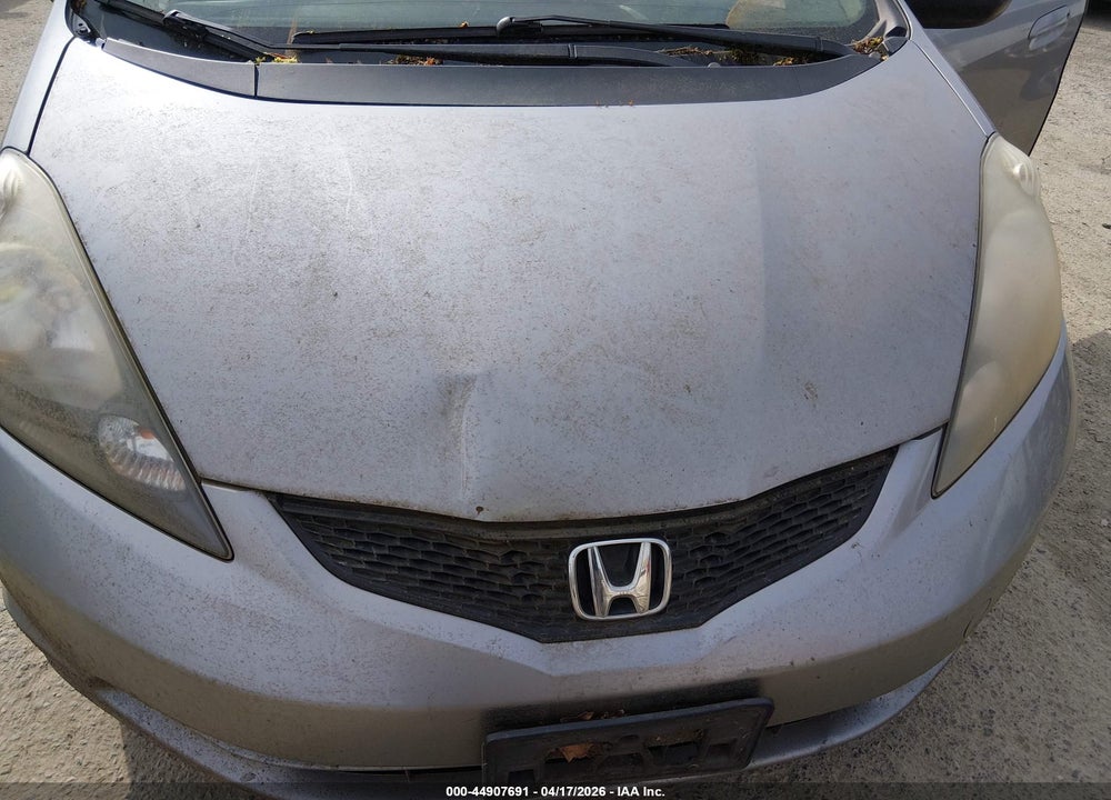 2009 HONDA FIT VIN: JHMGE88259S067746