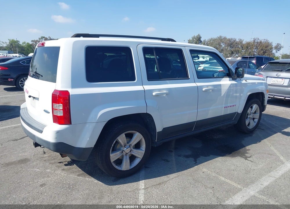2014 JEEP PATRIOT LATITUDE VIN: 1C4NJPFB5ED510090