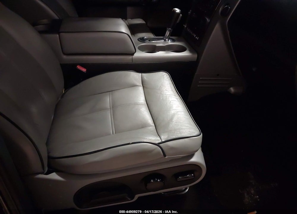 2006 LINCOLN MARK LT VIN: 5LTPW18506FJ16983