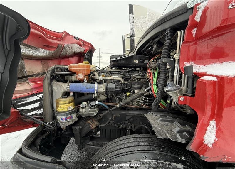 2020 FREIGHTLINER NEW CASCADIA 126 VIN: 1FUJHHDR0LLLJ7020