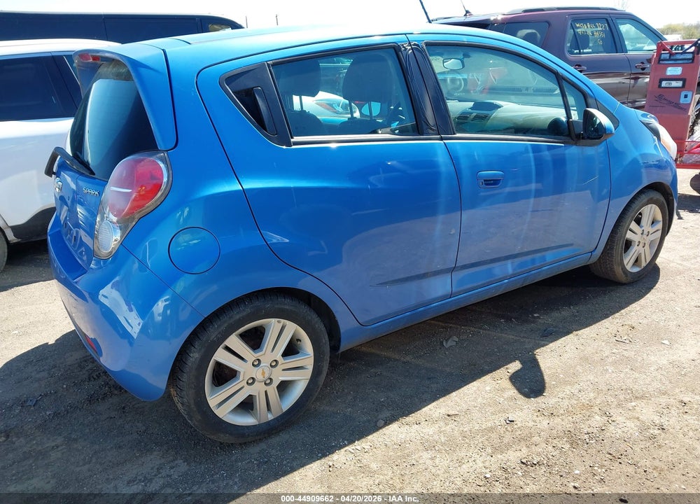 2015 CHEVROLET SPARK 1LT CVT VIN: KL8CD6S98FC740024
