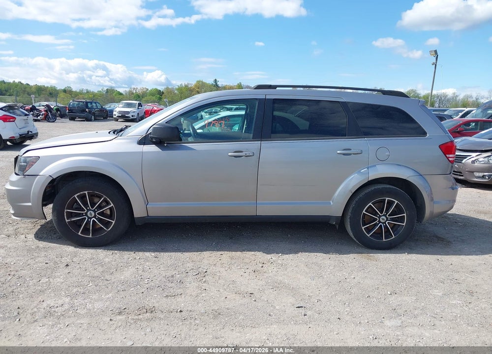 2018 DODGE JOURNEY SE VIN: 3C4PDCAB8JT507561