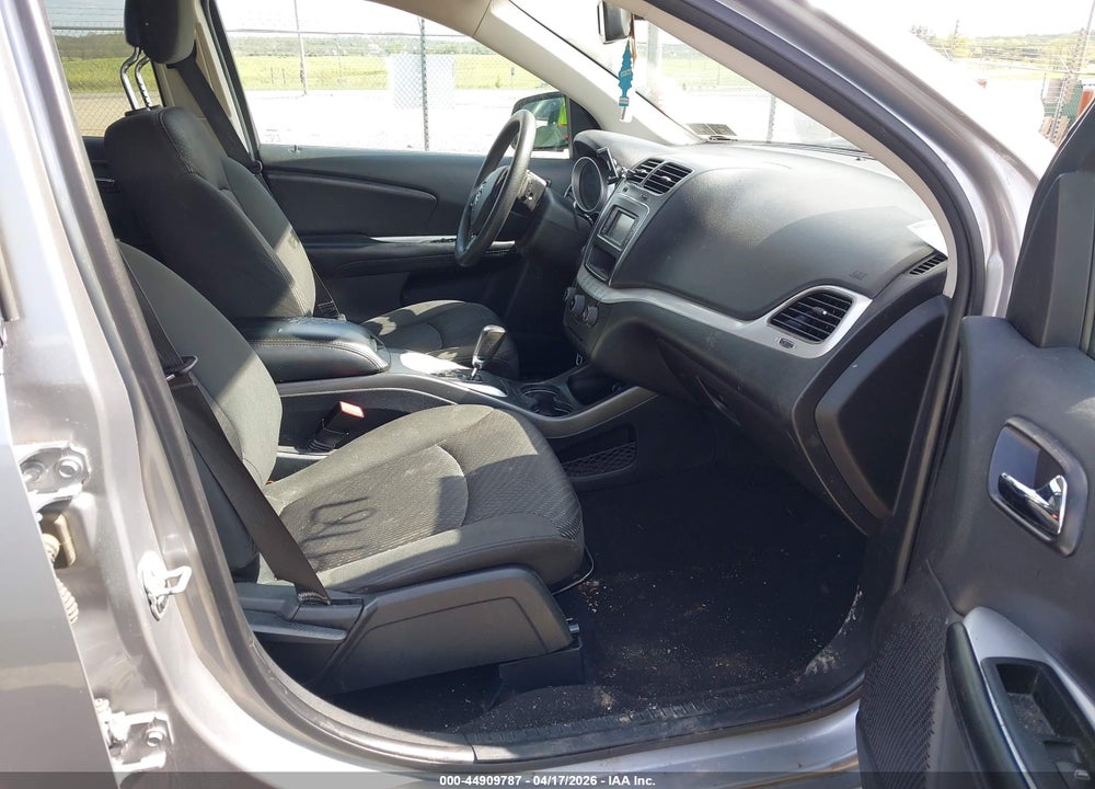 2018 DODGE JOURNEY SE VIN: 3C4PDCAB8JT507561