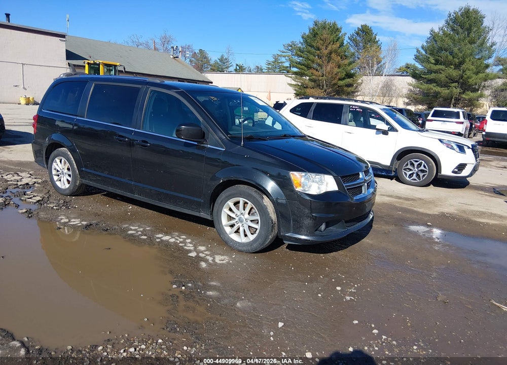 2018 DODGE GRAND CARAVAN SXT VIN: 2C4RDGCG2JR239487