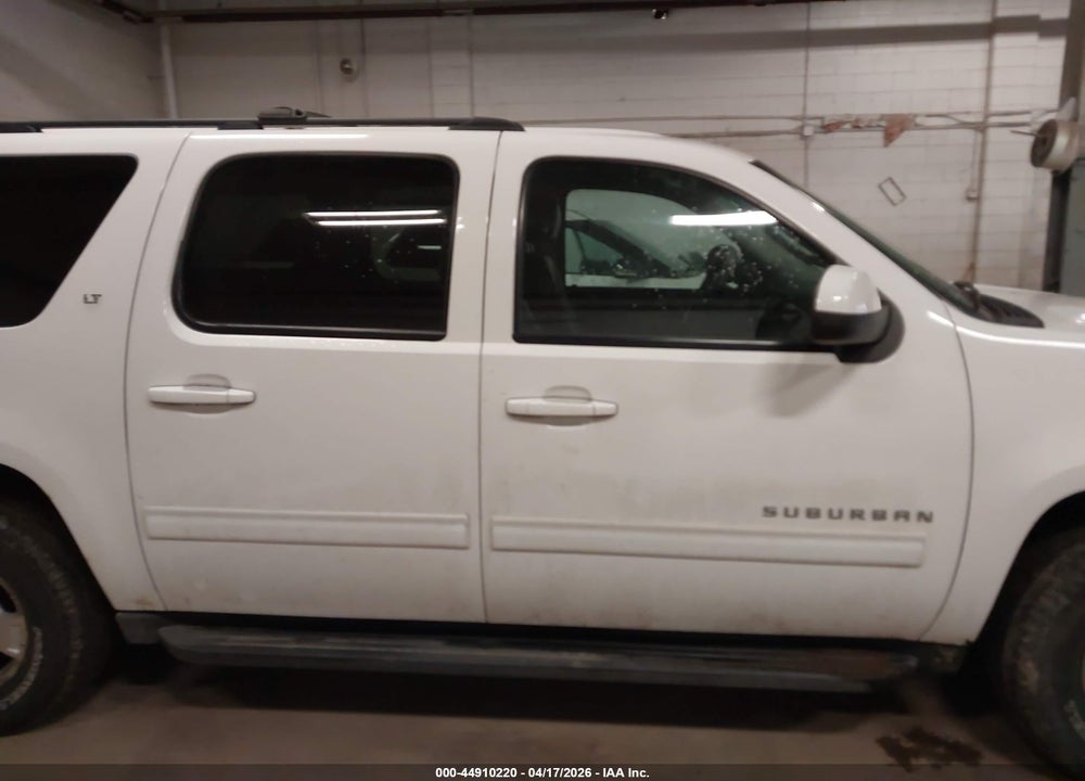 2013 CHEVROLET SUBURBAN 1500 LT VIN: 1GNSKJE76DR191351