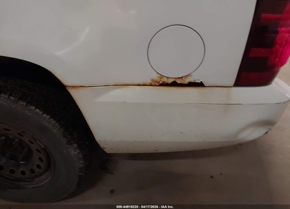 2013 CHEVROLET SUBURBAN 1500 LT VIN: 1GNSKJE76DR191351