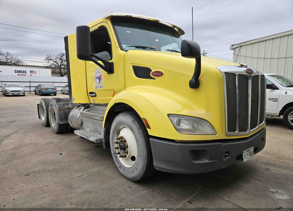 2018 PETERBILT 579 VIN: 1XPBDP9X0JD439942