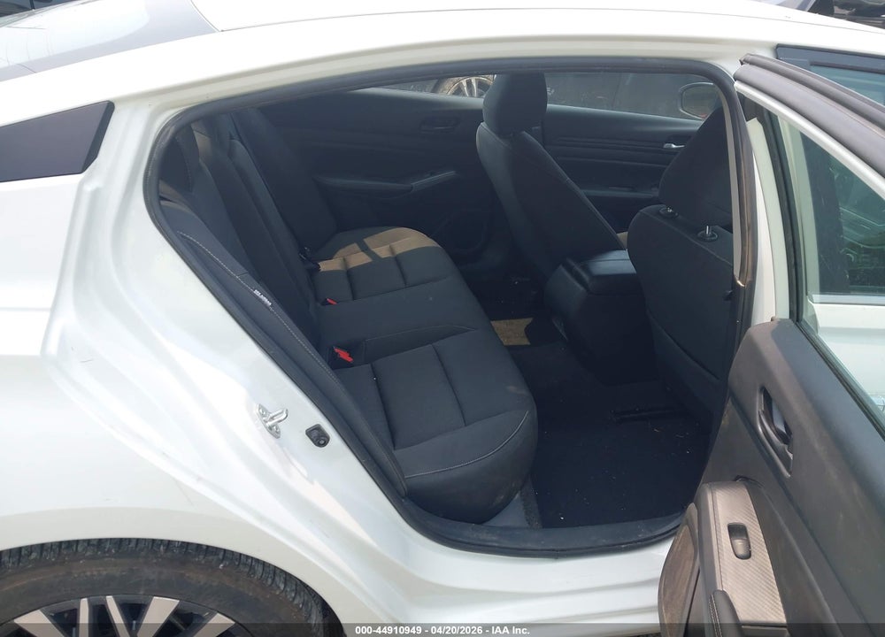 2025 NISSAN ALTIMA SV FWD VIN: 1N4BL4DV2SN379673