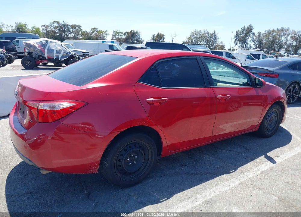 2019 TOYOTA COROLLA LE VIN: 2T1BURHE5KC180568
