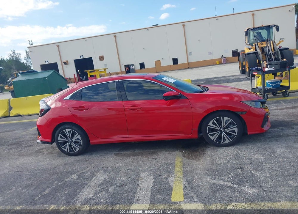 2018 HONDA CIVIC EX VIN: SHHFK7H51JU220584