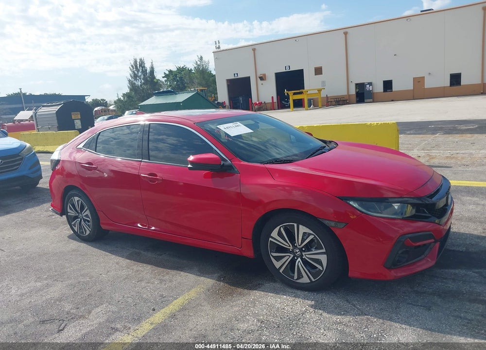 2018 HONDA CIVIC EX VIN: SHHFK7H51JU220584