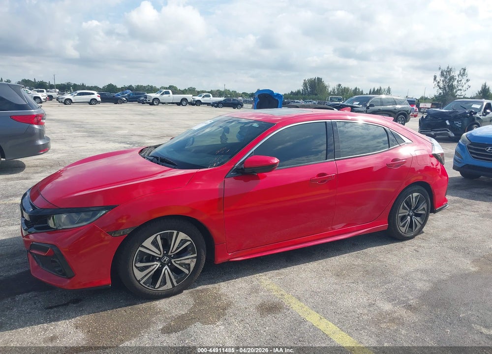 2018 HONDA CIVIC EX VIN: SHHFK7H51JU220584