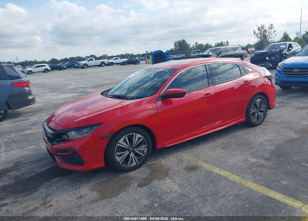 2018 HONDA CIVIC EX VIN: SHHFK7H51JU220584