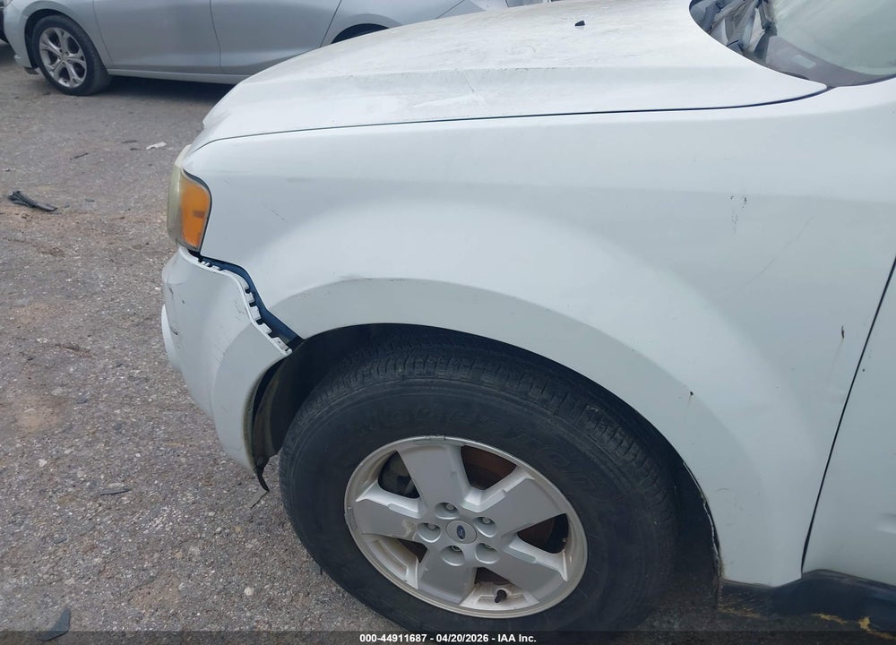 2009 FORD ESCAPE XLT VIN: 1FMCU03G49KB19659