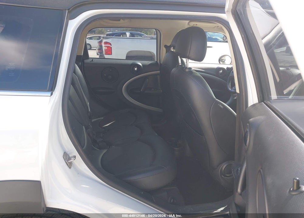2016 MINI COUNTRYMAN COOPER VIN: WMWZB3C51GWR48339