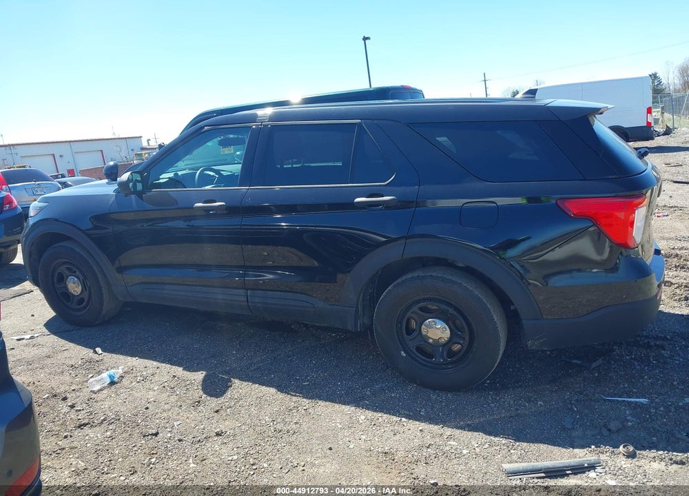 2021 FORD POLICE INTERCEPTOR UTILITY VIN: 1FM5K8AB8MGA64858