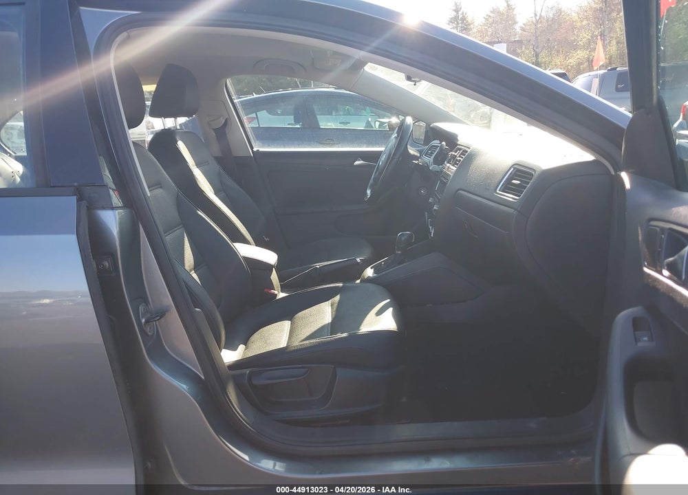 2012 VOLKSWAGEN JETTA 2.5L SE VIN: 3VWDP7AJ3CM013398