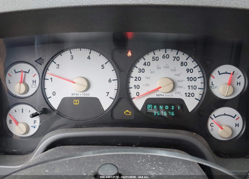 2008 DODGE RAM 1500 SLT VIN: 1D7HA18248J104000