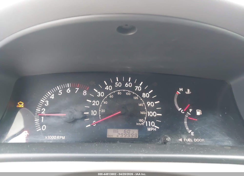 2005 TOYOTA COROLLA LE VIN: JTDBR32E452064904