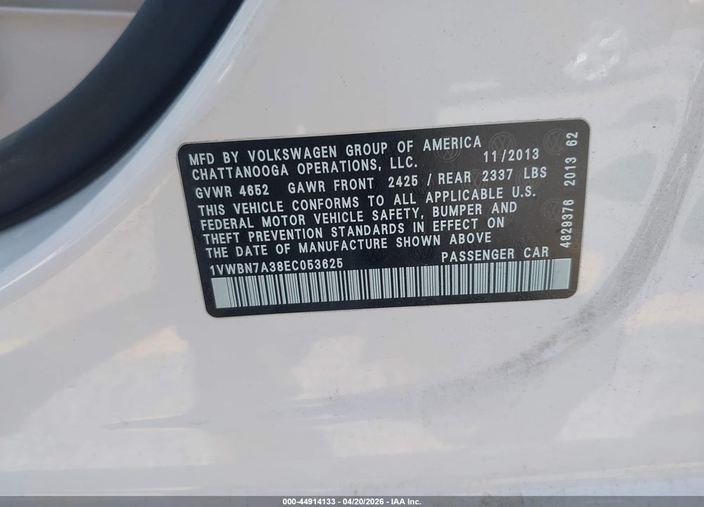 2014 VOLKSWAGEN PASSAT 2.0L TDI SE VIN: 1VWBN7A38EC053625