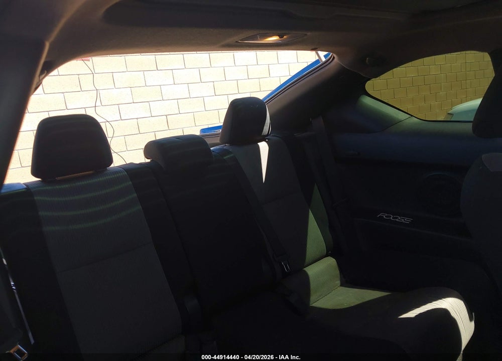 2014 SCION TC VIN: JTKJF5C72E3073684