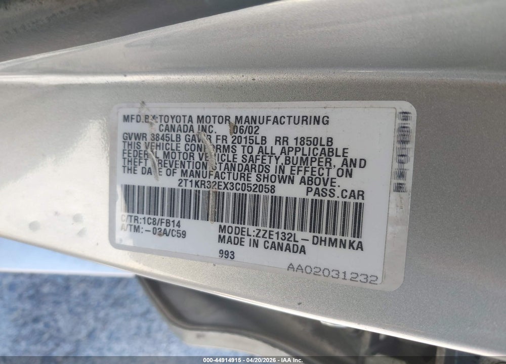 2003 TOYOTA MATRIX XR VIN: 2T1KR32EX3C052058