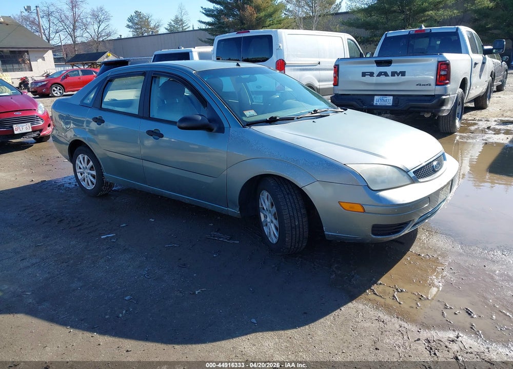 2005 FORD FOCUS ZX4 VIN: 1FAHP34N25W284327