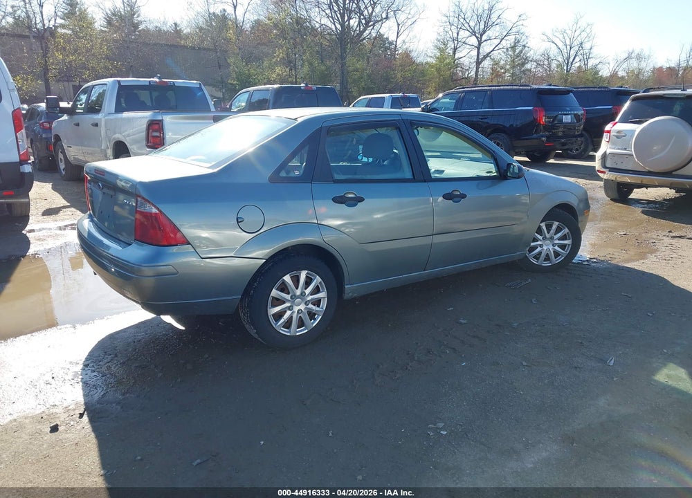 2005 FORD FOCUS ZX4 VIN: 1FAHP34N25W284327