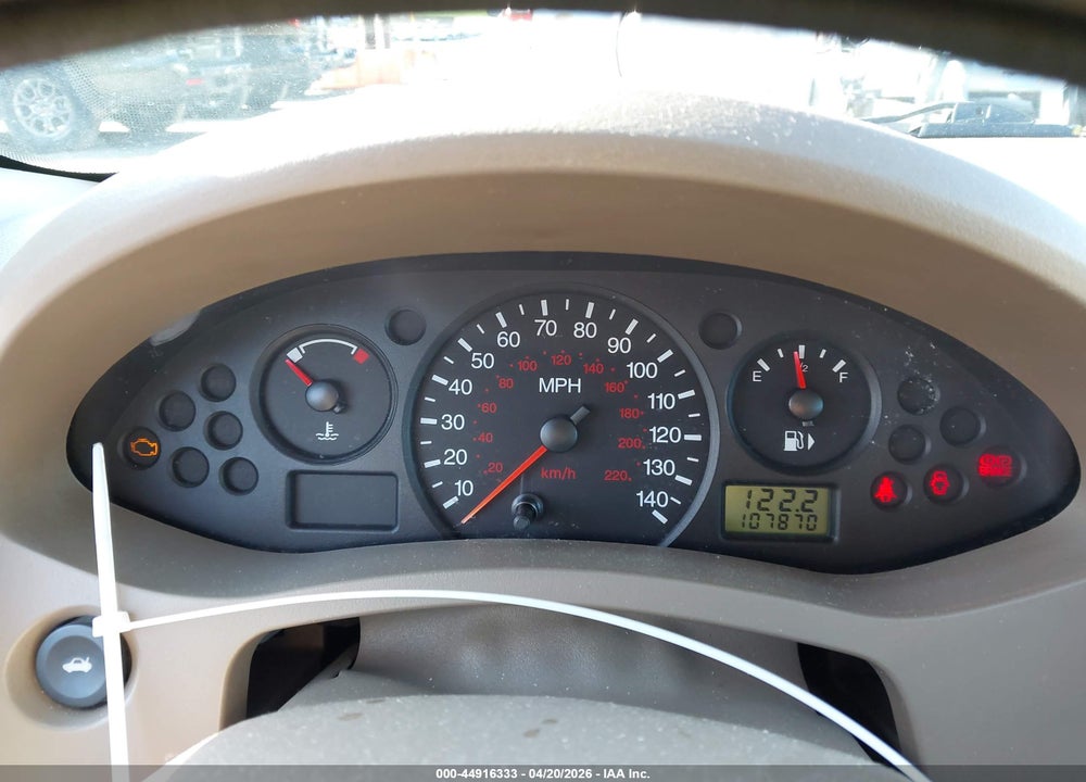 2005 FORD FOCUS ZX4 VIN: 1FAHP34N25W284327