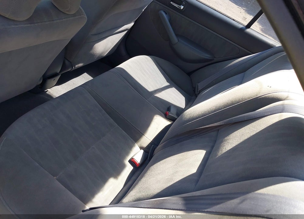 2005 HONDA CIVIC EX VIN: 2HGES26795H533629