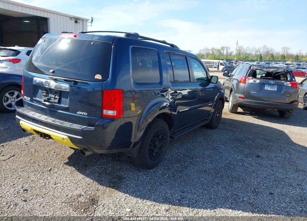 2011 HONDA PILOT EX-L VIN: 5FNYF4H77BB030370