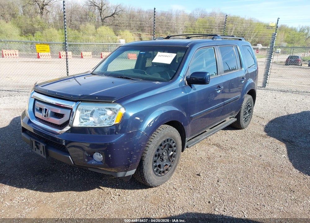2011 HONDA PILOT EX-L VIN: 5FNYF4H77BB030370
