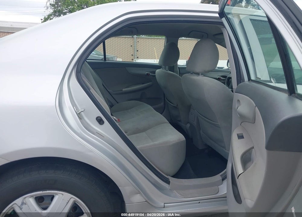 2010 TOYOTA COROLLA LE VIN: 2T1BU4EE8AC438846