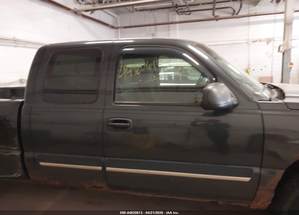 2005 CHEVROLET SILVERADO 1500 Z71 VIN: 1GCEK19Z35Z107246