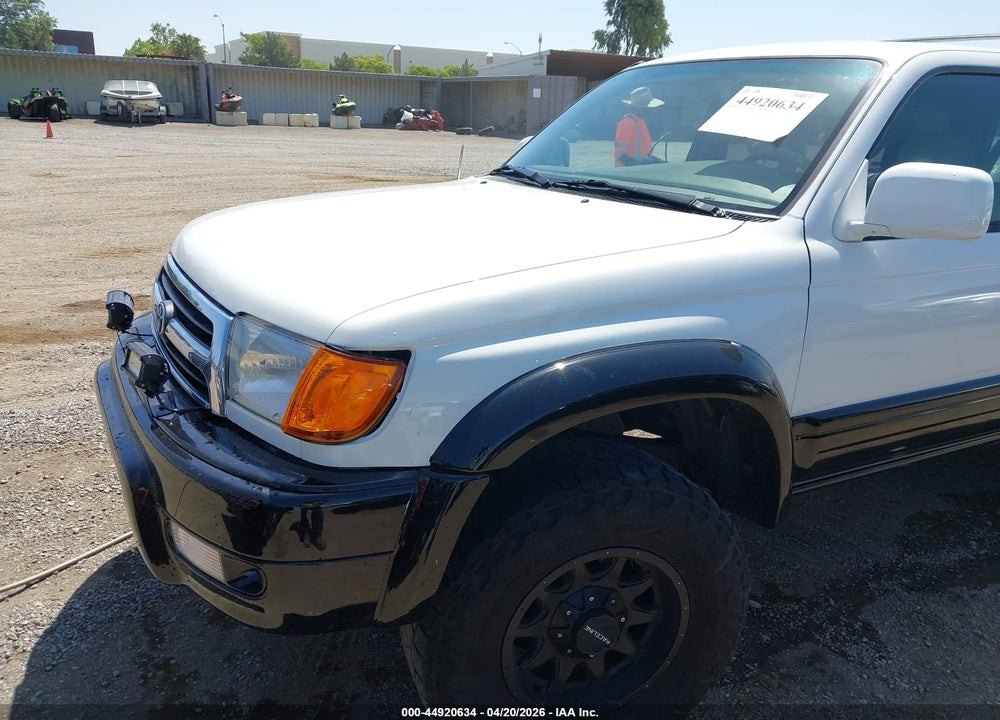 1999 TOYOTA 4RUNNER LIMITED V6 VIN: JT3GN87R0X0099730