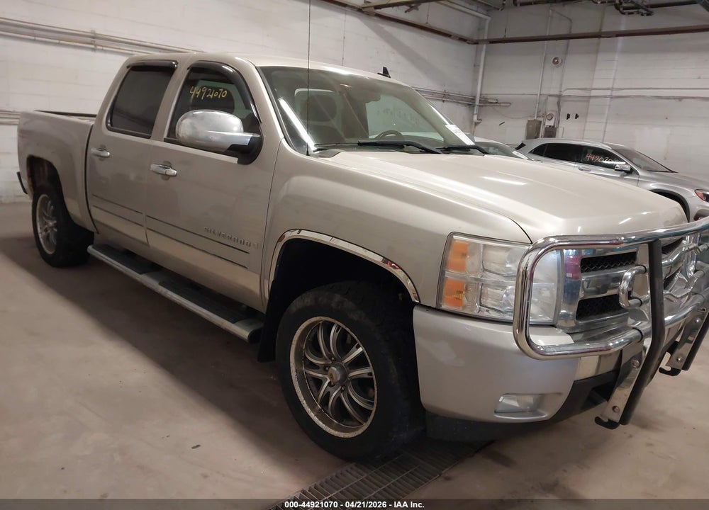 2008 CHEVROLET SILVERADO 1500 LT1 VIN: 3GCEK13398G188553