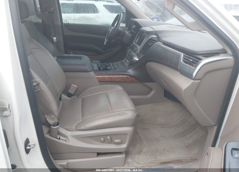 2015 CHEVROLET SUBURBAN 1500 LTZ VIN: 1GNSCKKC3FR258639