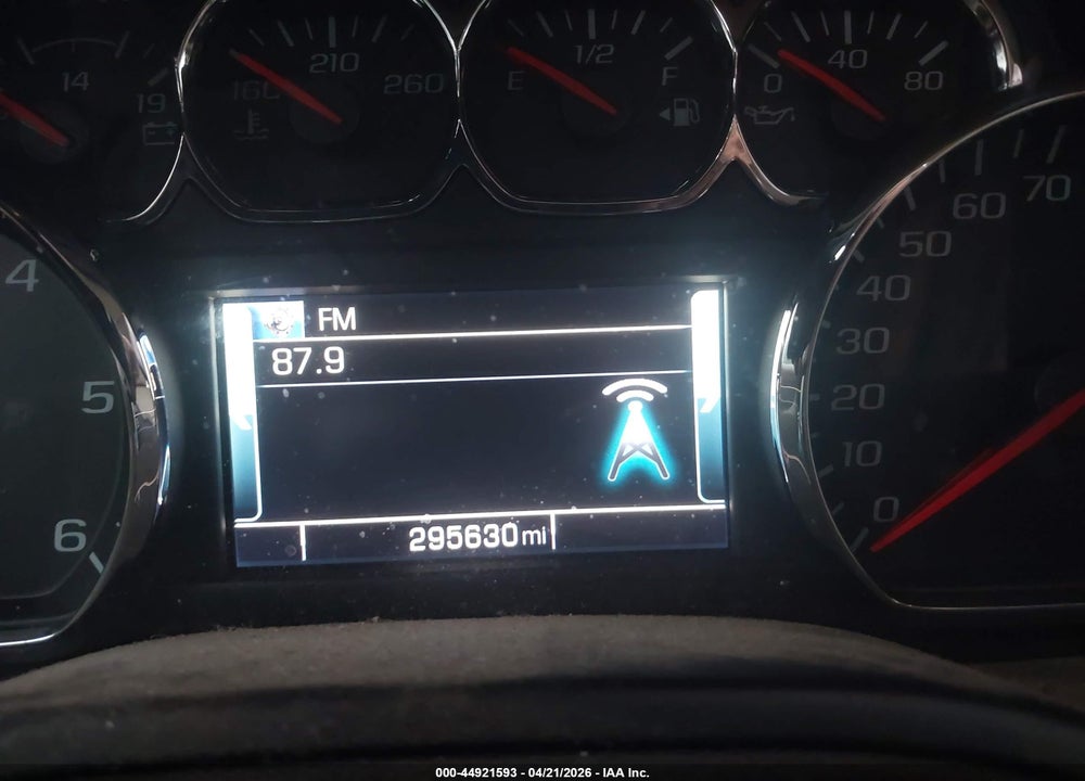2015 CHEVROLET SUBURBAN 1500 LTZ VIN: 1GNSCKKC3FR258639