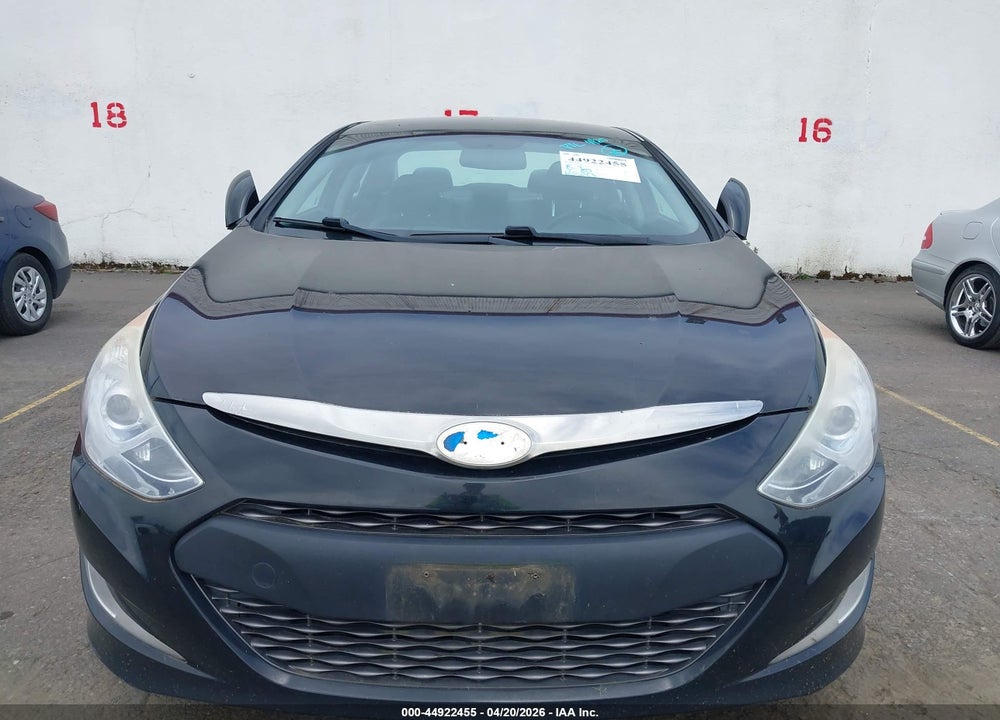 2013 HYUNDAI SONATA HYBRID VIN: KMHEC4A4XDA065956