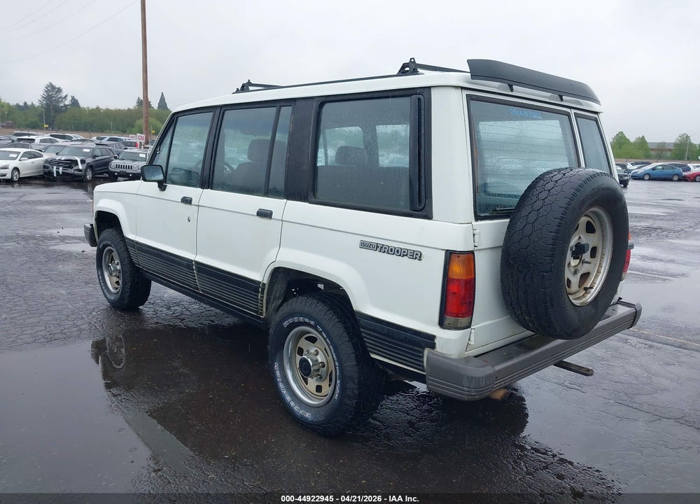 1990 ISUZU TROOPER VIN: JACCH58E8L8908686