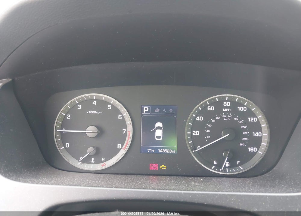 2015 HYUNDAI SONATA SE VIN: 5NPE24AF8FH063921