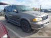 2002 Lincoln Navigator