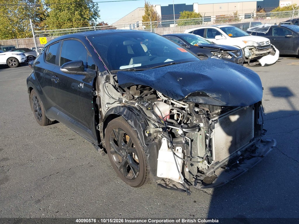 TOYOTA C-HR 2021