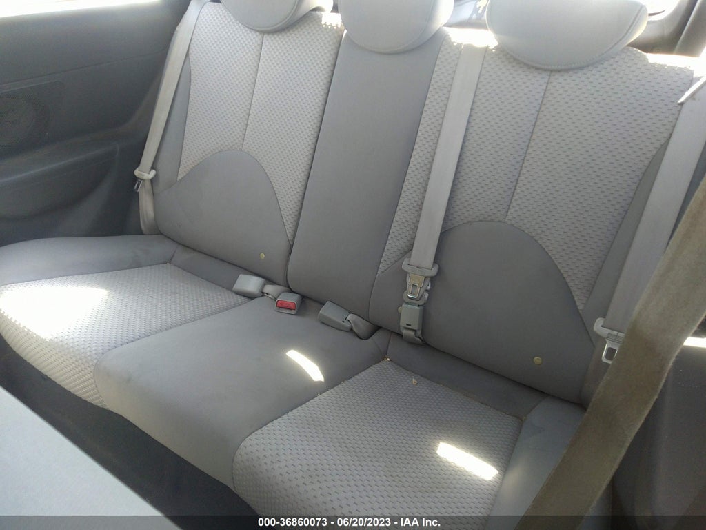 2010 Hyundai Accent GS photo 8