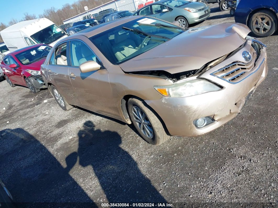 TOYOTA CAMRY 2010